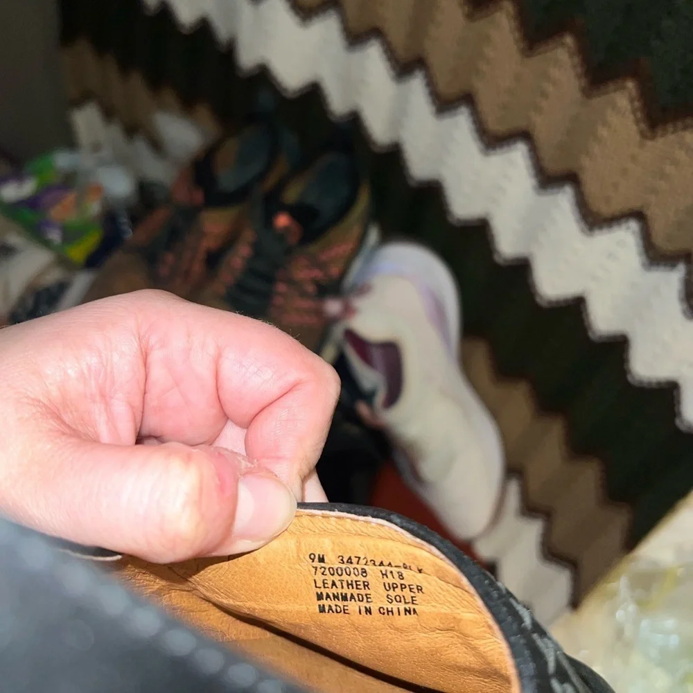 Frye & Co. Black Leather Loafers| Size 9 - Picture 7 of 7
